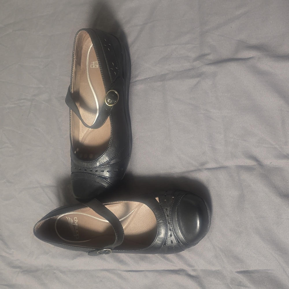 Women's Size 40 black Mary Jane
